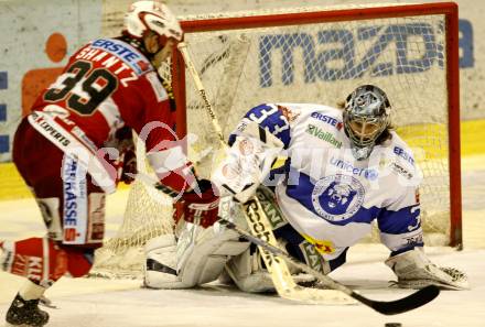 EBEL. Eishockey Bundesliga. EC KAC gegen KHL Medvescak Zagreb. Jeff Shantz, (KAC), Robert Kristan (Zagreb). Klagenfurt, am 3.3.2011.
Foto: Kuess 

---
pressefotos, pressefotografie, kuess, qs, qspictures, sport, bild, bilder, bilddatenbank