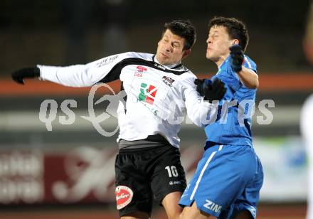 Fussball. Erste Liga. WAC/St. Andrae gegen FC Lustenau. Markus Kreuz, (WAC), Daniel Schoepf (Lustenau). Wolfsberg, 4.3.2011.
Foto: Kuess

---
pressefotos, pressefotografie, kuess, qs, qspictures, sport, bild, bilder, bilddatenbank