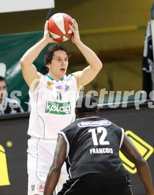 Basketball ABL 2010-11 H2. Woerthersee Piraten gegen WBC Raiffeisen Wels.  Andreas Kuttnig (Piraten). Klagenfurt, 3.3.2011
Foto:  Kuess

---
pressefotos, pressefotografie, kuess, qs, qspictures, sport, bild, bilder, bilddatenbank