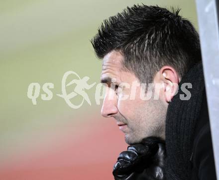 Fussball. Erste Liga. WAC/St. Andrae gegen FC Lustenau. Trainer Nenad Bjelica (WAC). Wolfsberg, 4.3.2011.
Foto: Kuess

---
pressefotos, pressefotografie, kuess, qs, qspictures, sport, bild, bilder, bilddatenbank