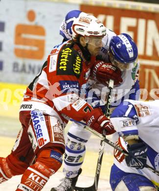 EBEL. Eishockey Bundesliga. KAC gegen KHL Medvescak Zagreb. Kalt Dieter (KAC), Andy Sertich (Zagreb). Klagenfurt, am 8.3.2011.
Foto: Kuess 

---
pressefotos, pressefotografie, kuess, qs, qspictures, sport, bild, bilder, bilddatenbank