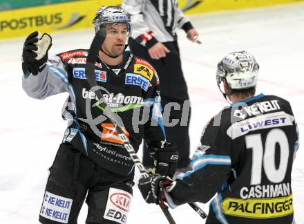 EBEL. Eishockey Bundesliga. EC  VSV gegen EHC LIWEST Linz.  Torjubel Jason Ward, Reid Cashman (Linz). Villach, am 8.3.2011.
Foto: Kuess 


---
pressefotos, pressefotografie, kuess, qs, qspictures, sport, bild, bilder, bilddatenbank