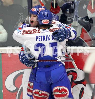 EBEL. Eishockey Bundesliga. EC  VSV gegen EHC LIWEST Linz.  Torjubel Nico Toff, Nikolas Petrik  (VSV). Villach, am 8.3.2011.
Foto: Kuess 


---
pressefotos, pressefotografie, kuess, qs, qspictures, sport, bild, bilder, bilddatenbank