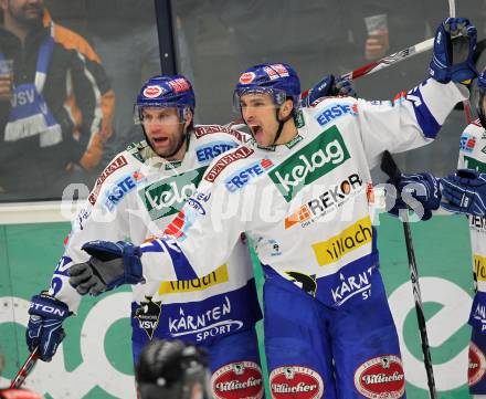 EBEL. Eishockey Bundesliga. EC  VSV gegen EHC LIWEST Linz.  Torjubel Joshua Langfeld, Greg Kuznik (VSV). Villach, am 8.3.2011.
Foto: Kuess 


---
pressefotos, pressefotografie, kuess, qs, qspictures, sport, bild, bilder, bilddatenbank