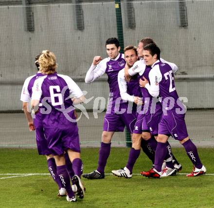 Fussball. Regionalliga. SK Austria Klagenfurt gegen DSV Leoben. Torjubel Austria Klagenfurt. Klagenfurt, 11.3.2011.
Fotos: Kuess
---
pressefotos, pressefotografie, kuess, qs, qspictures, sport, bild, bilder, bilddatenbank