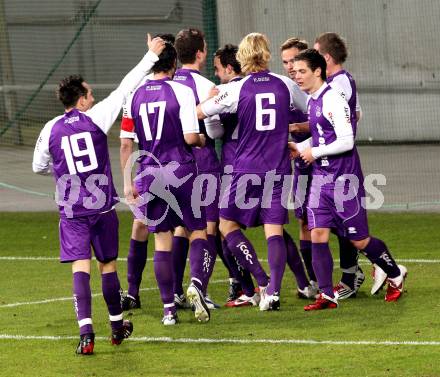 Fussball. Regionalliga. SK Austria Klagenfurt gegen DSV Leoben. Torjubel Austria. Klagenfurt, 11.3.2011.
Fotos: Kuess
---
pressefotos, pressefotografie, kuess, qs, qspictures, sport, bild, bilder, bilddatenbank