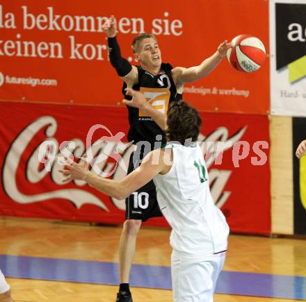 ABL. Basketbal Bundesliga. Kelag Woerthersee Piraten gegen UBC Guessing Knights. Selmir Husanovic (Piraten), Thomas Klepeisz (Guessing). Klagenfurt, am 12.3.2011.
Foto: Kuess
---
pressefotos, pressefotografie, kuess, qs, qspictures, sport, bild, bilder, bilddatenbank