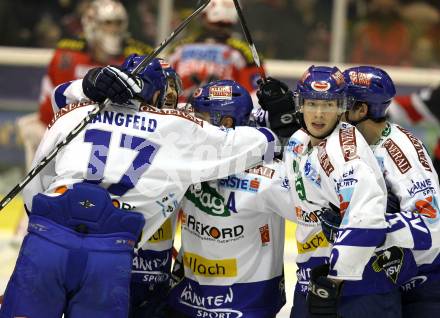 EBEL. Eishockey Bundesliga. KAC gegen VSV. Torjubel VSV. Klagenfurt, am 15.3.2011.
Foto: Kuess 

---
pressefotos, pressefotografie, kuess, qs, qspictures, sport, bild, bilder, bilddatenbank