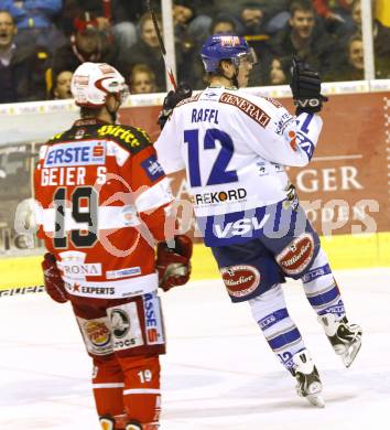 EBEL. Eishockey Bundesliga. KAC gegen VSV. Torjubel Michael Raffl (VSV). Klagenfurt, am 15.3.2011.
Foto: Kuess 

---
pressefotos, pressefotografie, kuess, qs, qspictures, sport, bild, bilder, bilddatenbank