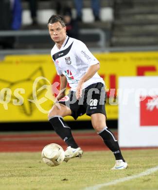 Fussball Erste Liga. WAC/St. Andrae gegen SKN St. Poelten. Marco Sahanek (WAC). Wolfsberg, 18.3.2011
Foto: Kuess

---
pressefotos, pressefotografie, kuess, qs, qspictures, sport, bild, bilder, bilddatenbank