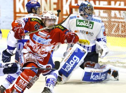 EBEL. Eishockey Bundesliga. KAC gegen VSV. David Schuller, (KAC), Bernhard Starkbaum (VSV). Klagenfurt, am 20.3.2011.
Foto: Kuess 

---
pressefotos, pressefotografie, kuess, qs, qspictures, sport, bild, bilder, bilddatenbank