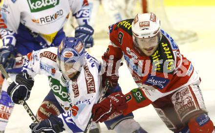 EBEL. Eishockey Bundesliga. KAC gegen VSV. Tyler Spurgeon, (KAC),  Derek Damon (VSV). Klagenfurt, am 20.3.2011.
Foto: Kuess 

---
pressefotos, pressefotografie, kuess, qs, qspictures, sport, bild, bilder, bilddatenbank