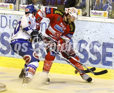 EBEL. Eishockey Bundesliga. KAC gegen VSV. Tyler Spurgeon, (KAC),  Derek Damon (VSV). Klagenfurt, am 20.3.2011.
Foto: Kuess 

---
pressefotos, pressefotografie, kuess, qs, qspictures, sport, bild, bilder, bilddatenbank