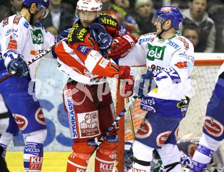 EBEL. Eishockey Bundesliga. KAC gegen VSV. Gregor Hager, (KAC), Joshua Langfeld, Marvin Degon (VSV). Klagenfurt, am 20.3.2011.
Foto: Kuess 

---
pressefotos, pressefotografie, kuess, qs, qspictures, sport, bild, bilder, bilddatenbank