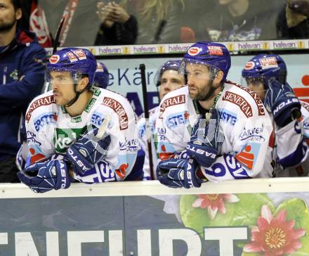 EBEL. Eishockey Bundesliga. KAC gegen VSV. Langfeld Josh, Razingar Tomaz (VSV). Klagenfurt, am 20.3.2011.
Foto: Kuess 

---
pressefotos, pressefotografie, kuess, qs, qspictures, sport, bild, bilder, bilddatenbank