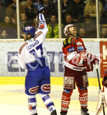 EBEL. Eishockey Bundesliga. KAC gegen VSV. Kirk Furey, (KAC),  Torjubel Joshua Langfeld (VSV). Klagenfurt, am 24.3.2011.
Foto: Kuess 

---
pressefotos, pressefotografie, kuess, qs, qspictures, sport, bild, bilder, bilddatenbank