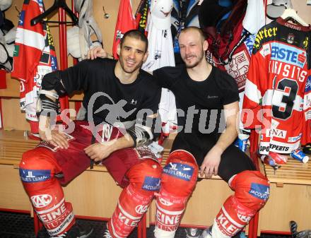 EBEL. Eishockey Bundesliga. KAC gegen VSV. Sean Brown, Johannes Kirisits (KAC). Klagenfurt, am 24.3.2011.
Foto: Kuess 

---
pressefotos, pressefotografie, kuess, qs, qspictures, sport, bild, bilder, bilddatenbank