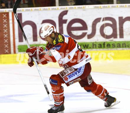 EBEL. Eishockey Bundesliga. KAC gegen VSV. Torjubel Mike Craig (KAC). Klagenfurt, am 24.3.2011.
Foto: Kuess 

---
pressefotos, pressefotografie, kuess, qs, qspictures, sport, bild, bilder, bilddatenbank