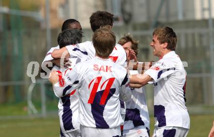 Fussball Regionalliga. SAK gegen Weiz. Torjubel (SAK). Klagenfurt, am 26.3.2011.
Foto: Kuess
---
pressefotos, pressefotografie, kuess, qs, qspictures, sport, bild, bilder, bilddatenbank