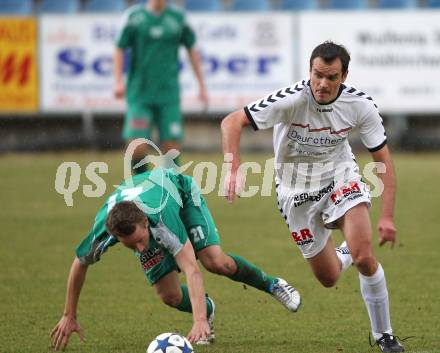 Fussball Regionalliga. Feldkirchen SV gegen DSV Leoben. Robert Micheu (Feldkirchen), Dominik Hackinger (Leoben). Klagenfurt, am 26.3.2011.
Foto: Kuess
---
pressefotos, pressefotografie, kuess, qs, qspictures, sport, bild, bilder, bilddatenbank