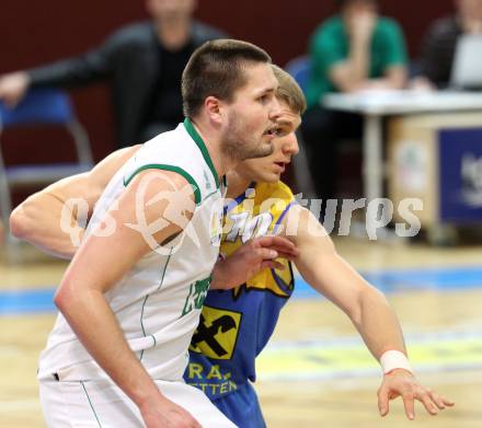 Basketball Bundesliga. Woerthersee Piraten gegen UBC St. Poelten. Weber Bernhard (Piraten),  Richard Poiger (St.Poelten).  Klagenfurt, 27.3.2011
Foto: Kuess

---
pressefotos, pressefotografie, kuess, qs, qspictures, sport, bild, bilder, bilddatenbank