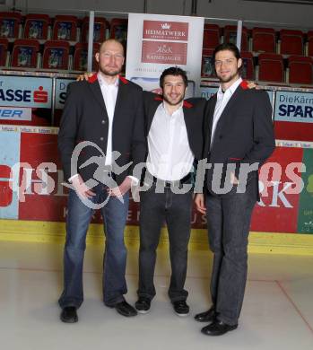 Eishockey. KAC. Siklenka Mike, Spurgeon Tyler, Brandner Christoph. Klagenfurt, 4.4.2011.
Foto: Kuess
---
pressefotos, pressefotografie, kuess, qs, qspictures, sport, bild, bilder, bilddatenbank