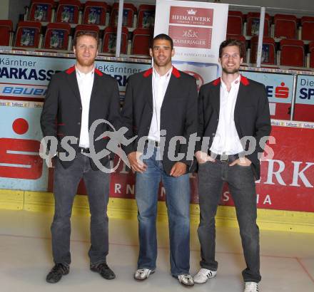 Eishockey. KAC. Craig Mike, Brown Sean,  Hager Gregor. Klagenfurt, 4.4.2011.
Foto: Kuess
---
pressefotos, pressefotografie, kuess, qs, qspictures, sport, bild, bilder, bilddatenbank