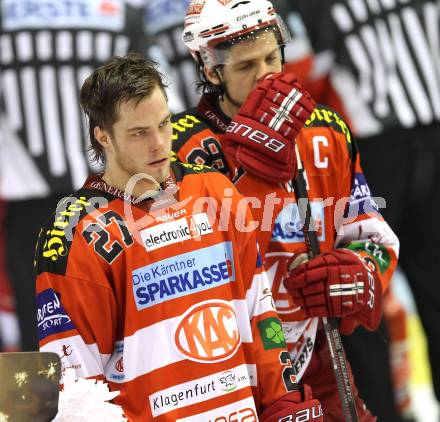 EBEL. Eishockey Bundesliga. KAC gegen Red Bull Salzburg. Thomas Hundertpfund, Christoph Brandner (KAC). Klagenfurt, am 5.4.2011.
Foto: Kuess 

---
pressefotos, pressefotografie, kuess, qs, qspictures, sport, bild, bilder, bilddatenbank