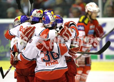 EBEL. Eishockey Bundesliga. KAC gegen Red Bull Salzburg. Torjubel Salzburg. Klagenfurt, am 5.4.2011.
Foto: Kuess 

---
pressefotos, pressefotografie, kuess, qs, qspictures, sport, bild, bilder, bilddatenbank