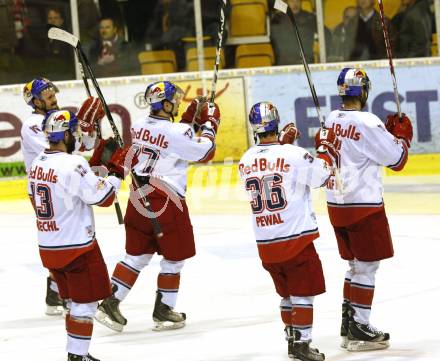 EBEL. Eishockey Bundesliga. KAC gegen Red Bull Salzburg. Jubel Salzburg. Klagenfurt, am 5.4.2011.
Foto: Kuess 

---
pressefotos, pressefotografie, kuess, qs, qspictures, sport, bild, bilder, bilddatenbank