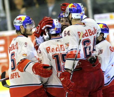 EBEL. Eishockey Bundesliga. KAC gegen Red Bull Salzburg. Torjubel Salzburg. Klagenfurt, am 5.4.2011.
Foto: Kuess 

---
pressefotos, pressefotografie, kuess, qs, qspictures, sport, bild, bilder, bilddatenbank