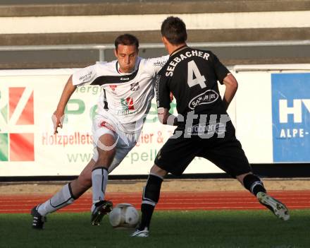 Fussball Erste Liga. WAC/St. Andrae gegen TSV Hartberg. Reich Marco (WAC), Seebacher Rene (Hartberg). Wolfsberg, 8.4.2011
Foto: Kuess

---
pressefotos, pressefotografie, kuess, qs, qspictures, sport, bild, bilder, bilddatenbank