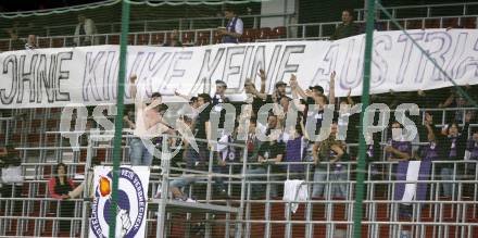 Fussball. Regionalliga. SK Austria Klagenfurt gegen GAK. Fans. Klagenfurt, 8.4.2011.
Foto: Kuess

---
pressefotos, pressefotografie, kuess, qs, qspictures, sport, bild, bilder, bilddatenbank