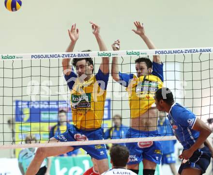 Volleyball. SK Aich/Dob gegen Hypo Tirol. Petar Kirchev, Miha Kosl  (Aich/Dob). Klagenfurt, 7.4.2011.
Foto: Kuess

---
pressefotos, pressefotografie, kuess, qs, qspictures, sport, bild, bilder, bilddatenbank