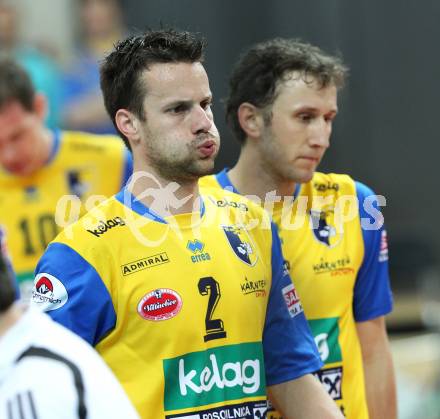 Volleyball. SK Aich/Dob gegen Hypo Tirol. Miha Kosl, Andrej Grut (Aich/Dob), (Hypo Tirol). Klagenfurt, 7.4.2011.
Foto: Kuess

---
pressefotos, pressefotografie, kuess, qs, qspictures, sport, bild, bilder, bilddatenbank