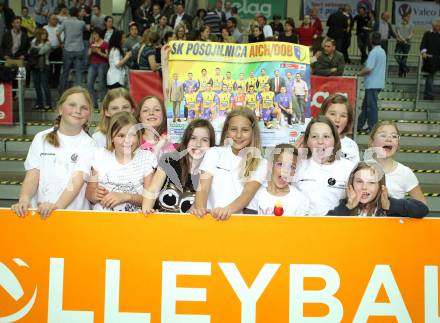 Volleyball. SK Aich/Dob gegen Hypo Tirol. Fans (Aich/Dob). Klagenfurt, 7.4.2011.
Foto: Kuess

---
pressefotos, pressefotografie, kuess, qs, qspictures, sport, bild, bilder, bilddatenbank