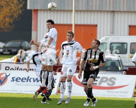 Fussball Erste Liga. WAC/St. Andrae gegen TSV Hartberg. Putsche Roland, Sollbauer Michael (WAC), Friesenbichler Guenter (Hartberg). Wolfsberg, 8.4.2011
Foto: Kuess

---
pressefotos, pressefotografie, kuess, qs, qspictures, sport, bild, bilder, bilddatenbank