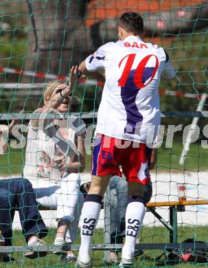 Fussball Regionalliga. SAK gegen DSV Leoben. Torjubel Goran Jolic (SAK). Klagenfurt, am 9.4.2011.
Foto: Kuess
---
pressefotos, pressefotografie, kuess, qs, qspictures, sport, bild, bilder, bilddatenbank