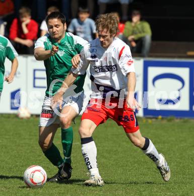 Fussball Regionalliga. SAK gegen DSV Leoben. Christian Samitsch (SAK), Bernhard Muhr (Leoben). Klagenfurt, am 9.4.2011.
Foto: Kuess
---
pressefotos, pressefotografie, kuess, qs, qspictures, sport, bild, bilder, bilddatenbank