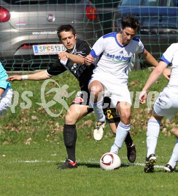 Fussball Kaerntner Liga. Maria Saal gegen Spittal/Drau. Hermann Wieser (Maria Saal), Juergen Pichoerner (Spittal). Maria Saal, am 9.4.2011.
Foto: Kuess
---
pressefotos, pressefotografie, kuess, qs, qspictures, sport, bild, bilder, bilddatenbank