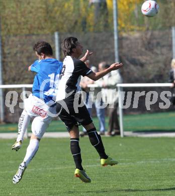 Fussball Kaerntner Liga. Welzenegg gegen St. Veit. Hans Christian Rabl(Welzenegg), Bernhard Kitz (St. Veit). Welzenegg, am 10.4.2011.
Foto: Kuess
---
pressefotos, pressefotografie, kuess, qs, qspictures, sport, bild, bilder, bilddatenbank