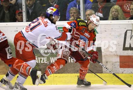 EBEL. Eishockey Bundesliga. KAC gegen Red Bull Salzburg. Tyler Scofield, (KAC), Shaun Heshka (Salzburg). Klagenfurt, am 10.4.2011.
Foto: Kuess 

---
pressefotos, pressefotografie, kuess, qs, qspictures, sport, bild, bilder, bilddatenbank