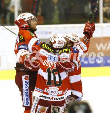 EBEL. Eishockey Bundesliga. KAC gegen Red Bull Salzburg. Torjubel Mike Siklenka, Tyler Scofield, Tyler Spurgeon (KAC)). Klagenfurt, am 10.4.2011.
Foto: Kuess 

---
pressefotos, pressefotografie, kuess, qs, qspictures, sport, bild, bilder, bilddatenbank