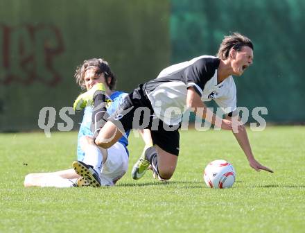 Fussball Kaerntner Liga. Welzenegg gegen St. Veit. Hans Christian Rabl(Welzenegg), Guenther Dietmar Scheucher (St. Veit). Welzenegg, am 10.4.2011.
Foto: Kuess
---
pressefotos, pressefotografie, kuess, qs, qspictures, sport, bild, bilder, bilddatenbank