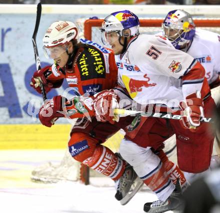 EBEL. Eishockey Bundesliga. KAC gegen Red Bull Salzburg. Dieter Kalt, (KAC), Matthias Trattnig (Salzburg). Klagenfurt, am 10.4.2011.
Foto: Kuess 

---
pressefotos, pressefotografie, kuess, qs, qspictures, sport, bild, bilder, bilddatenbank