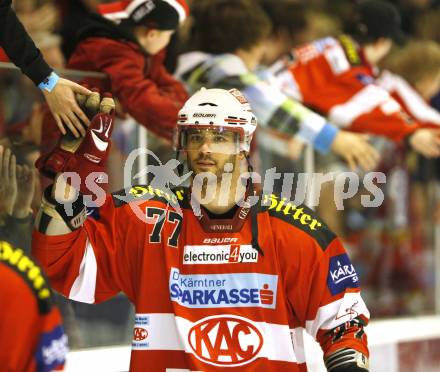 EBEL. Eishockey Bundesliga. KAC gegen Red Bull Salzburg. Sean Brown (KAC). Klagenfurt, am 10.4.2011.
Foto: Kuess 

---
pressefotos, pressefotografie, kuess, qs, qspictures, sport, bild, bilder, bilddatenbank