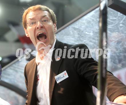 EBEL. Eishockey Bundesliga. Red Bull Salzburg gegen KAC. Trainer Pierre Page (Salzburg). Salzburg, am 12.4.2011.
Foto: Kuess 

---
pressefotos, pressefotografie, kuess, qs, qspictures, sport, bild, bilder, bilddatenbank