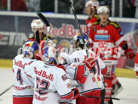 EBEL. Eishockey Bundesliga. Red Bull Salzburg gegen KAC. Jubel Salzburg. Salzburg, am 12.4.2011.
Foto: Kuess 

---
pressefotos, pressefotografie, kuess, qs, qspictures, sport, bild, bilder, bilddatenbank