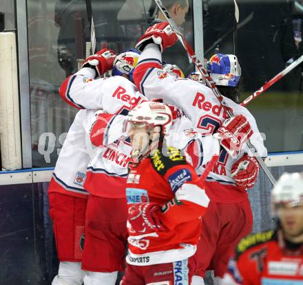 EBEL. Eishockey Bundesliga. Red Bull Salzburg gegen KAC. Torjubel Salzburg. Salzburg, am 12.4.2011.
Foto: Kuess 

---
pressefotos, pressefotografie, kuess, qs, qspictures, sport, bild, bilder, bilddatenbank