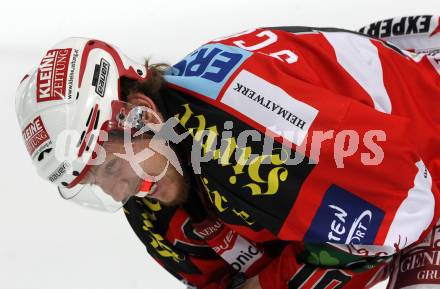 EBEL. Eishockey Bundesliga. Red Bull Salzburg gegen KAC. Tyler Scofield  (KAC). Salzburg, am 12.4.2011.
Foto: Kuess 

---
pressefotos, pressefotografie, kuess, qs, qspictures, sport, bild, bilder, bilddatenbank